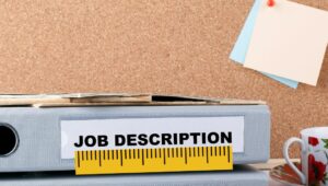 how long should a job description be
